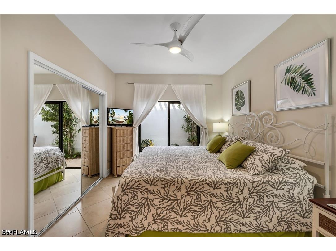 3310 Europa Drive #33 Naples FL 34105 226018952 image20