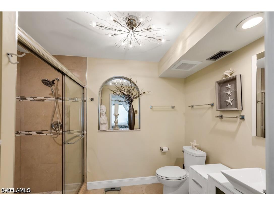 3310 Europa Drive #33 Naples FL 34105 226018952 image22