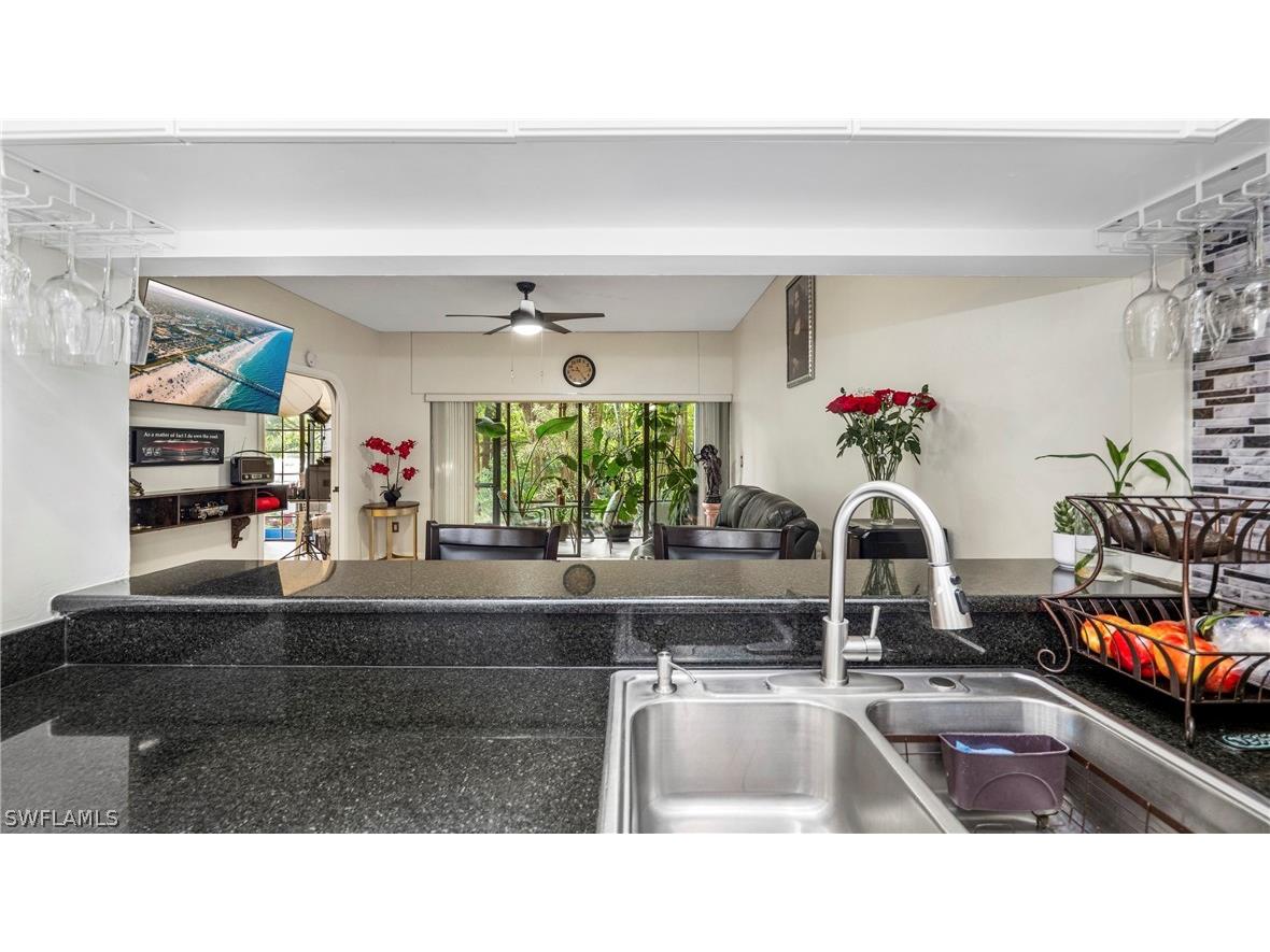 3310 Europa Drive #39 Naples FL 34105 226007214 image10