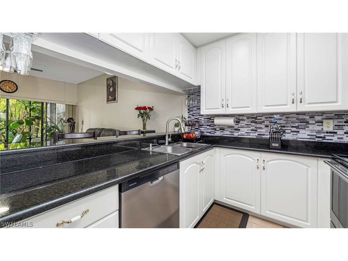3310 Europa Drive #39 Naples FL 34105 226007214 image12