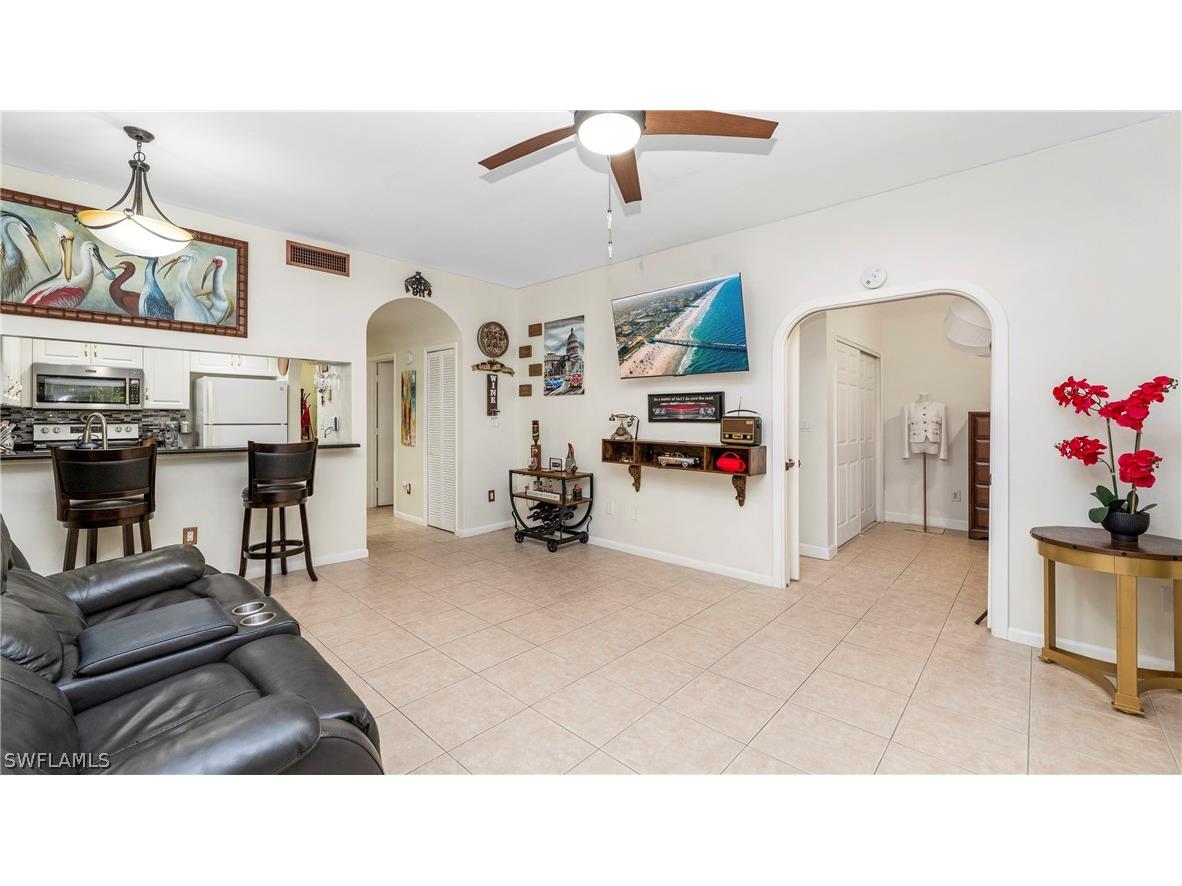 3310 Europa Drive #39 Naples FL 34105 226007214 image17