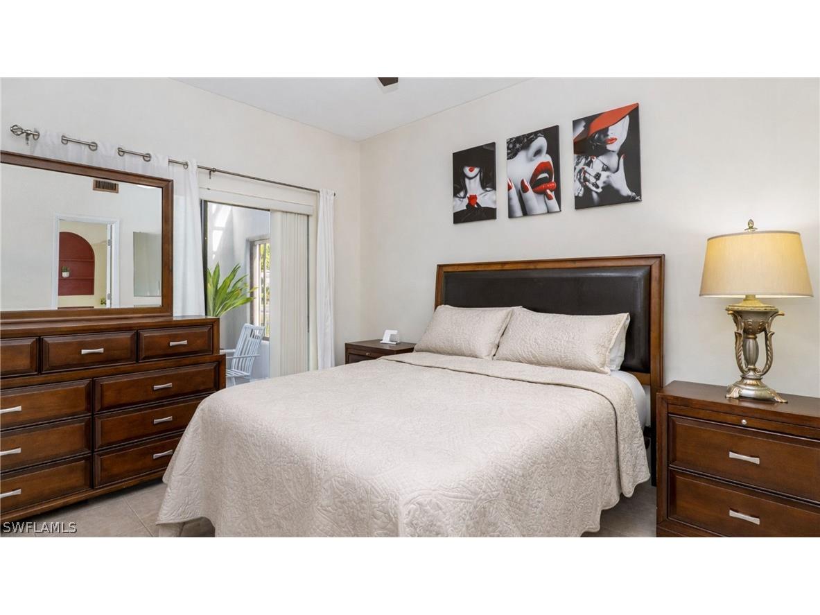 3310 Europa Drive #39 Naples FL 34105 226007214 image21