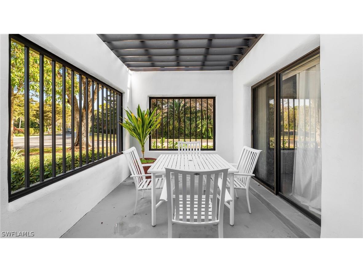 3310 Europa Drive #39 Naples FL 34105 226007214 image3
