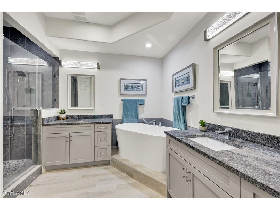 3310 Hamlet Drive #3 Naples FL 34105 225074807 image18