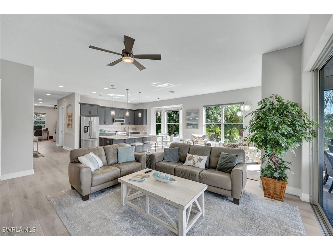 3310 Hamlet Drive #3 Naples FL 34105 225074807 image8