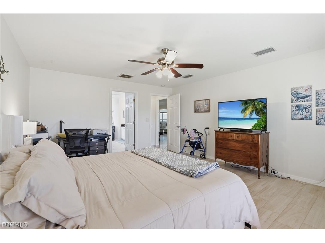 3310 NW 5th Terrace Cape Coral FL 33993 2026010309 image22