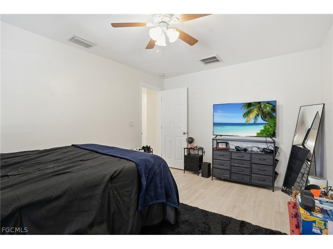 3310 NW 5th Terrace Cape Coral FL 33993 2026010309 image34