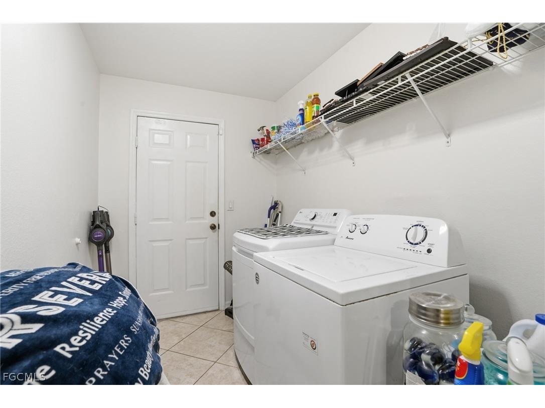 3310 NW 5th Terrace Cape Coral FL 33993 2026010309 image35