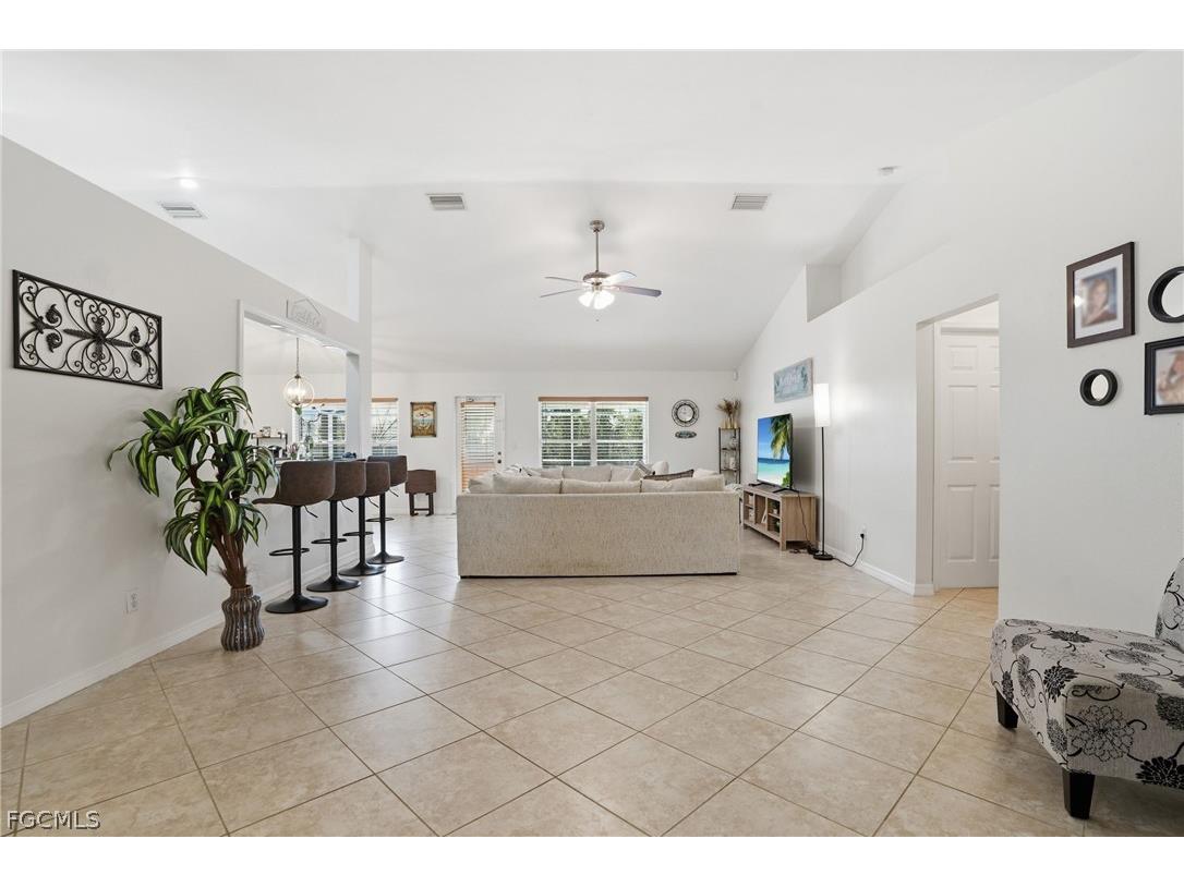 3310 NW 5th Terrace Cape Coral FL 33993 2026010309 image5