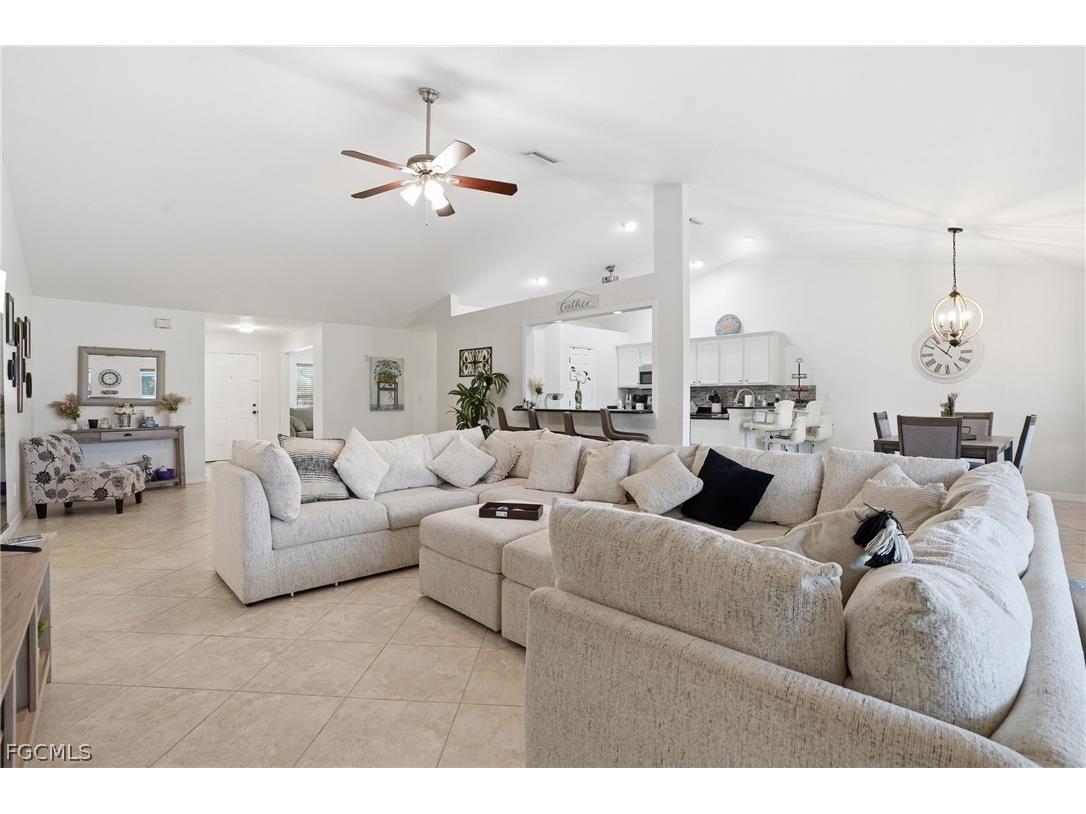 3310 NW 5th Terrace Cape Coral FL 33993 2026010309 image7