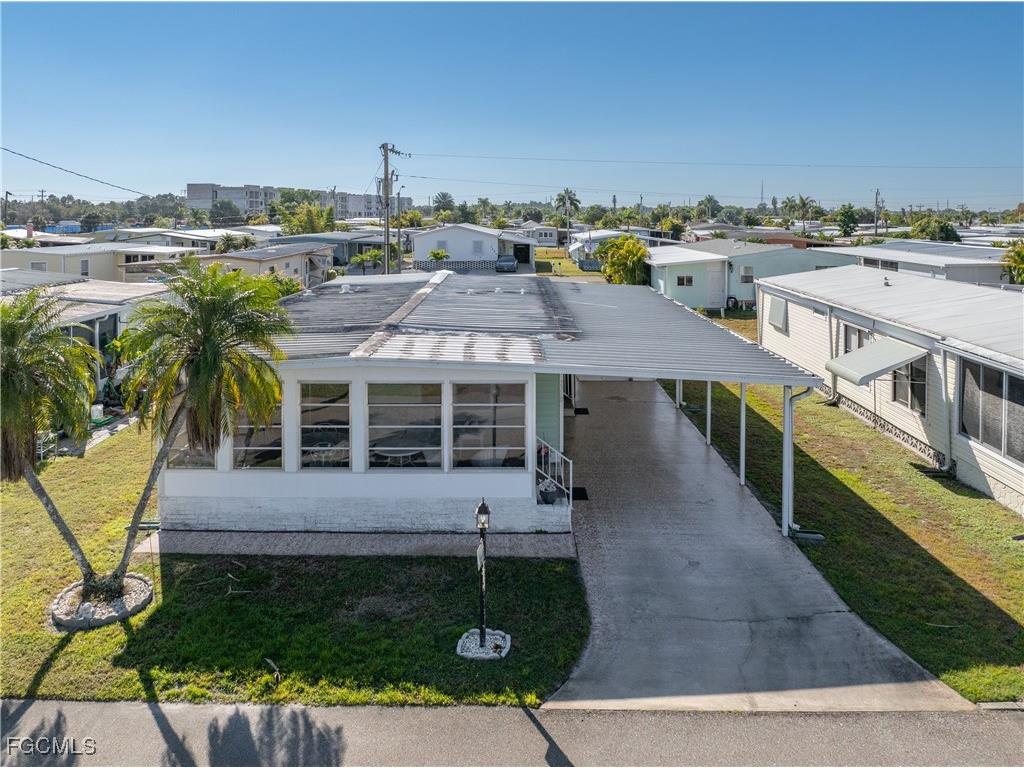 3310 Rainbow Lane North Fort Myers FL 33903 2026000341 image1