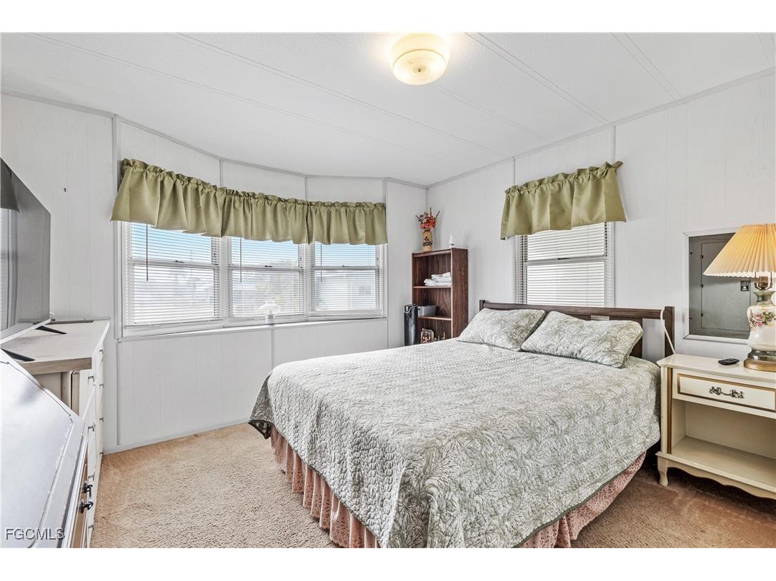 3310 Rainbow Lane North Fort Myers FL 33903 2026000341 image16