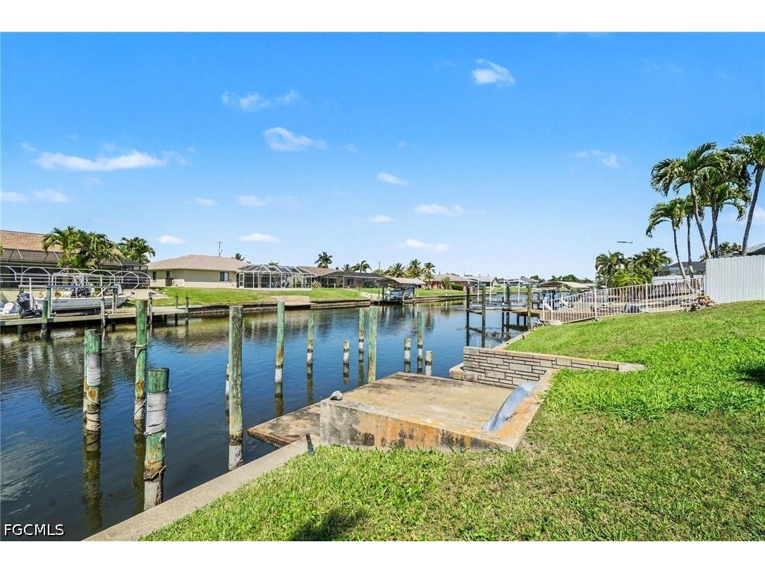 3310 SE 6th Place Cape Coral FL 33904 2026014380 image25