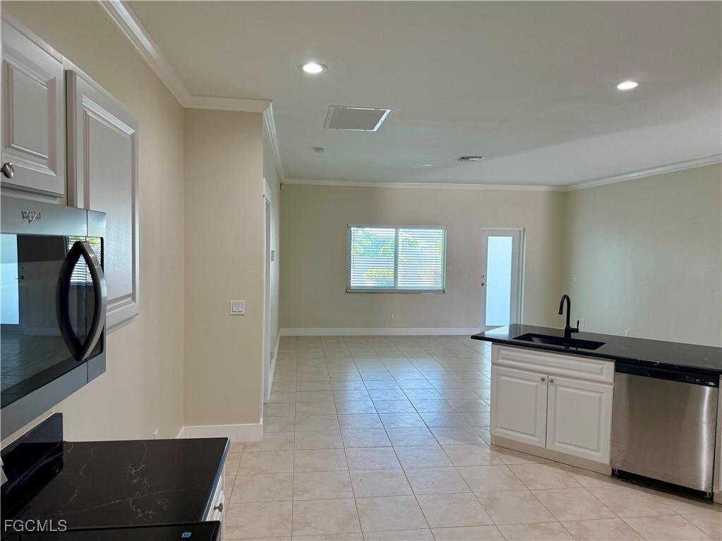 3310 SW 26th Avenue Cape Coral FL 33914 2025022570 image10