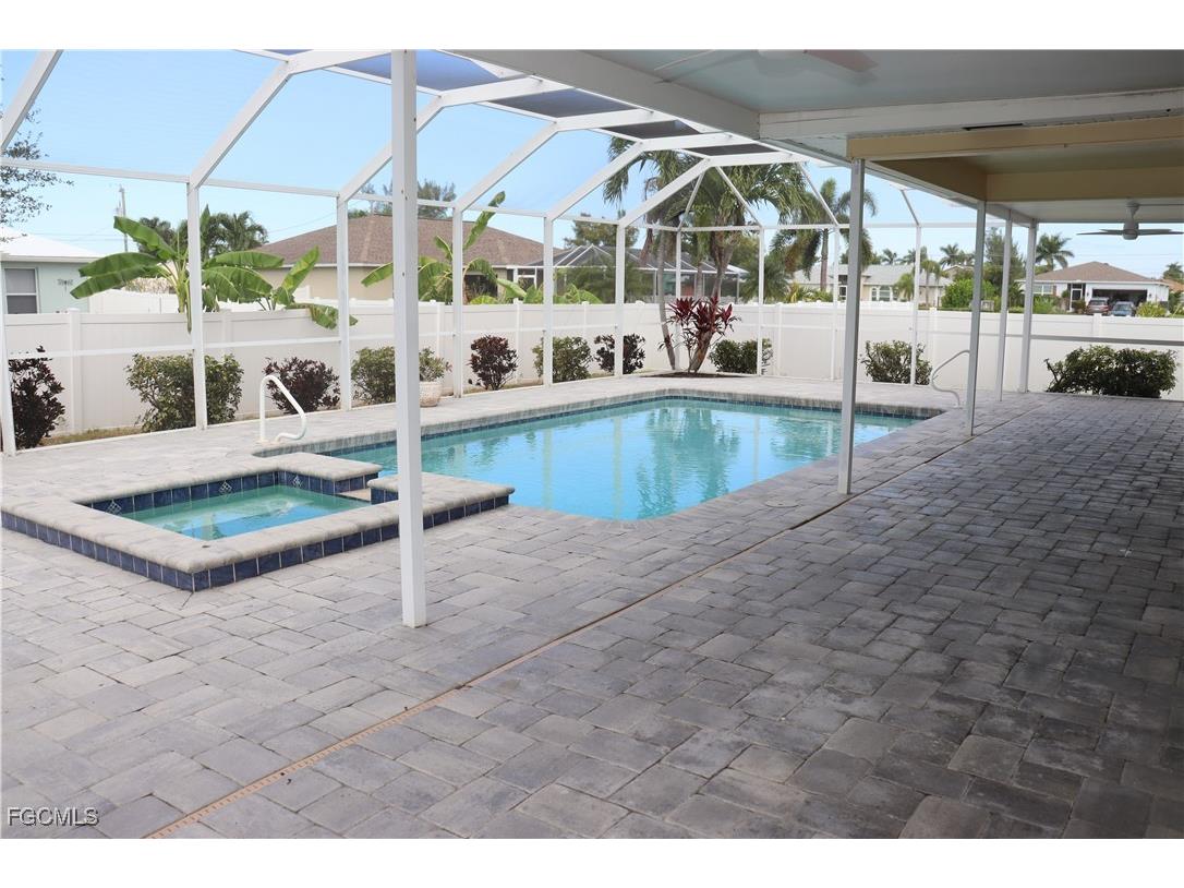 3310 SW 26th Avenue Cape Coral FL 33914 2025022570 image28