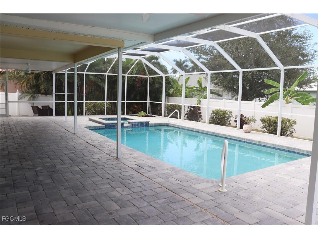 3310 SW 26th Avenue Cape Coral FL 33914 2025022570 image29