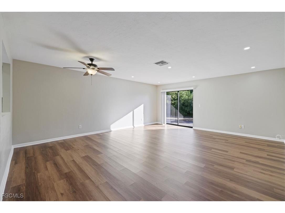 3311/3313 Skyline Boulevard Cape Coral FL 33914 2026006333 image6