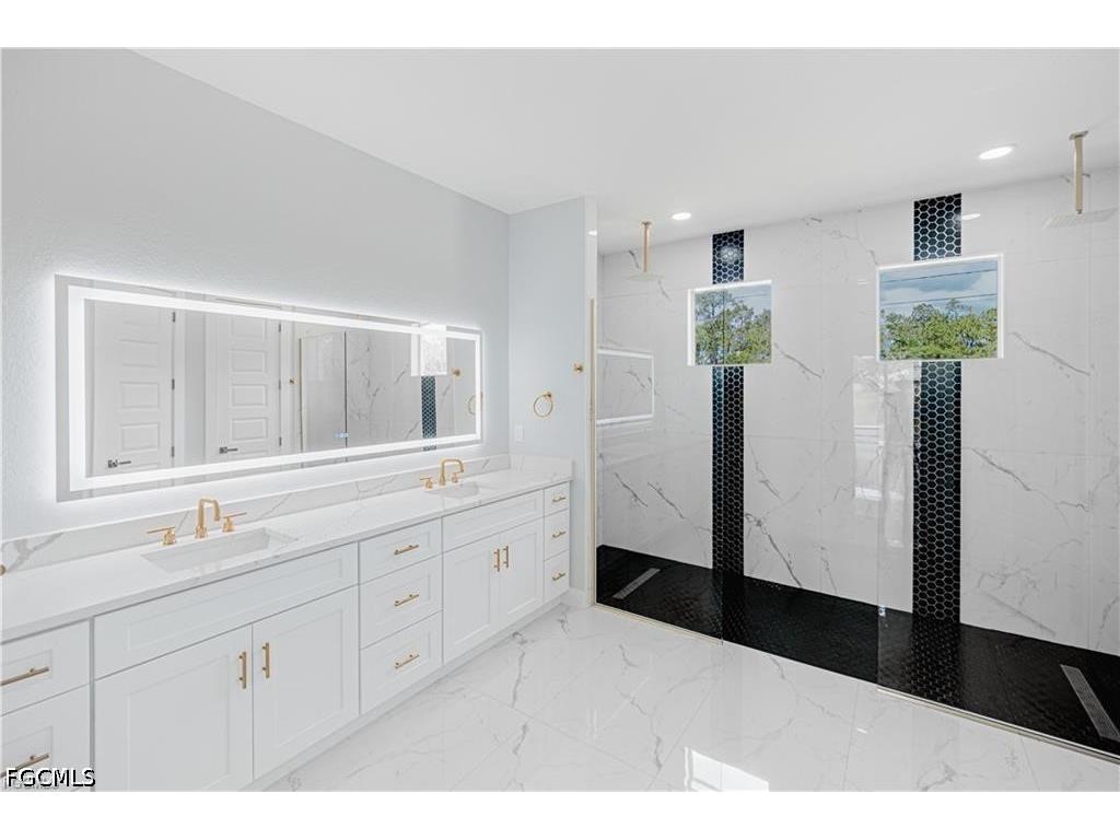 3311 Andalusia Boulevard Cape Coral FL 33909 2026026696 image3