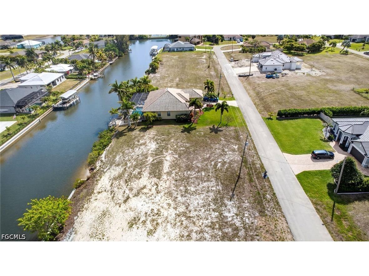 3311 NW 18th Terrace Cape Coral FL 33993 2025024413 image12