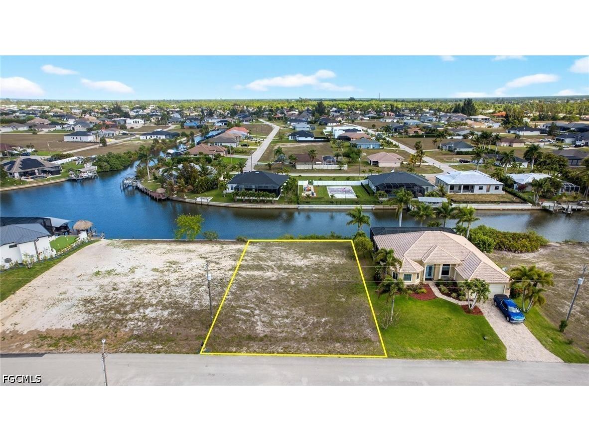 3311 NW 18th Terrace Cape Coral FL 33993 2025024413 image2