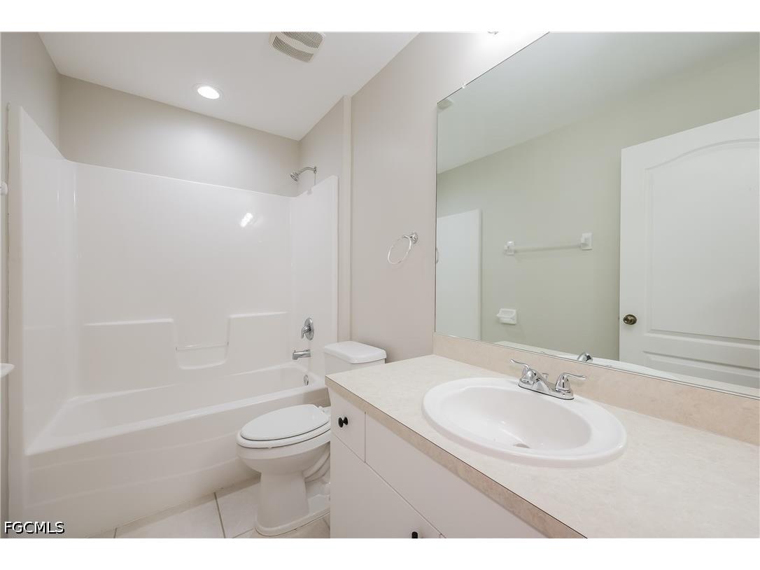 3312 38th Street SW Lehigh Acres FL 33976 2026021116 image12