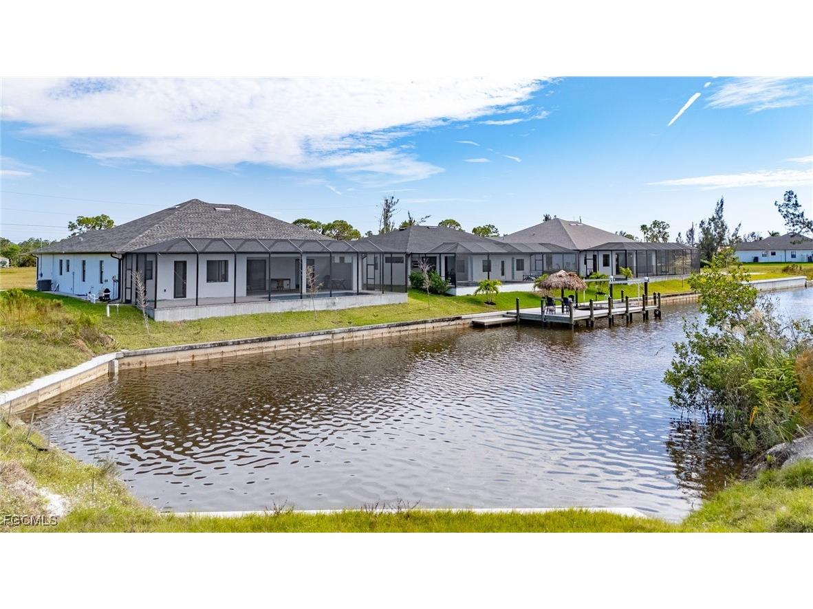 3312 Kismet Parkway W Cape Coral FL 33993 2025020678 image2