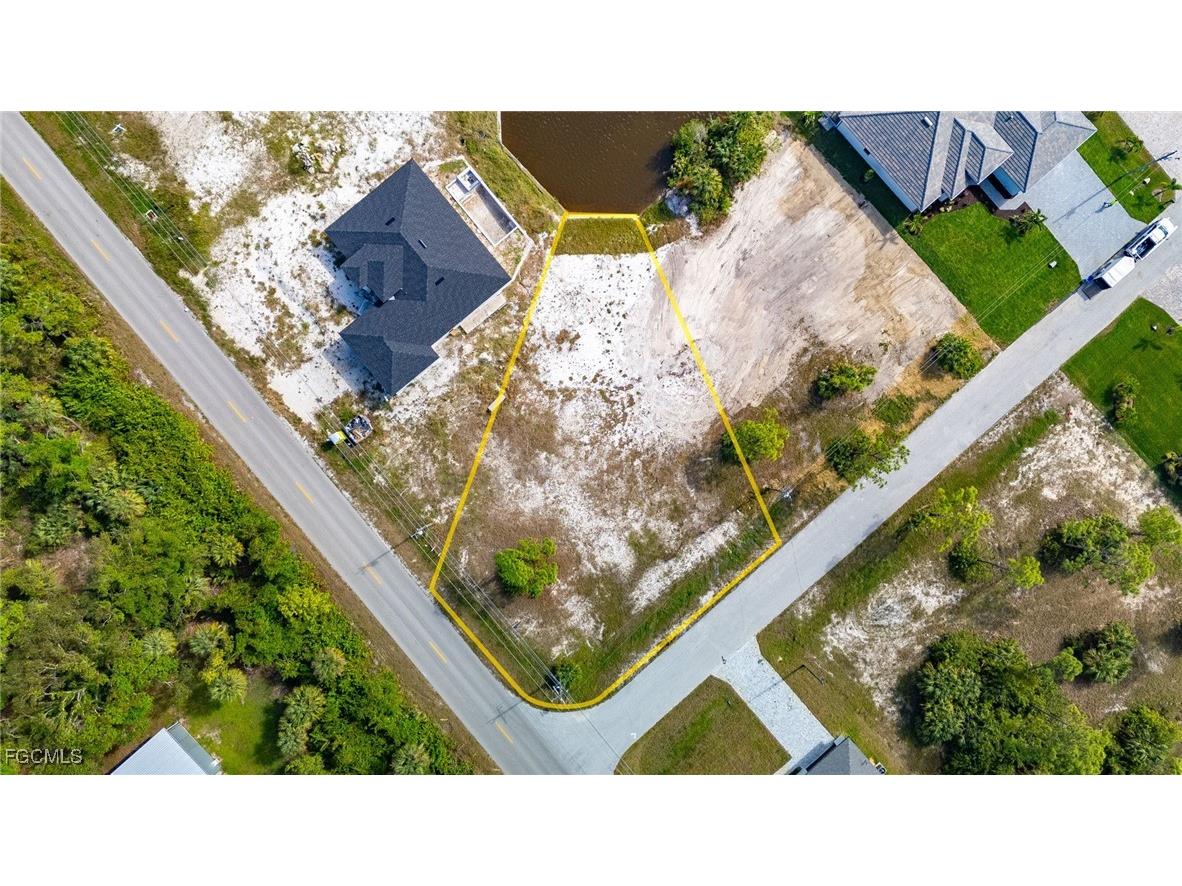 3312 Kismet Parkway W Cape Coral FL 33993 2025020678 image7