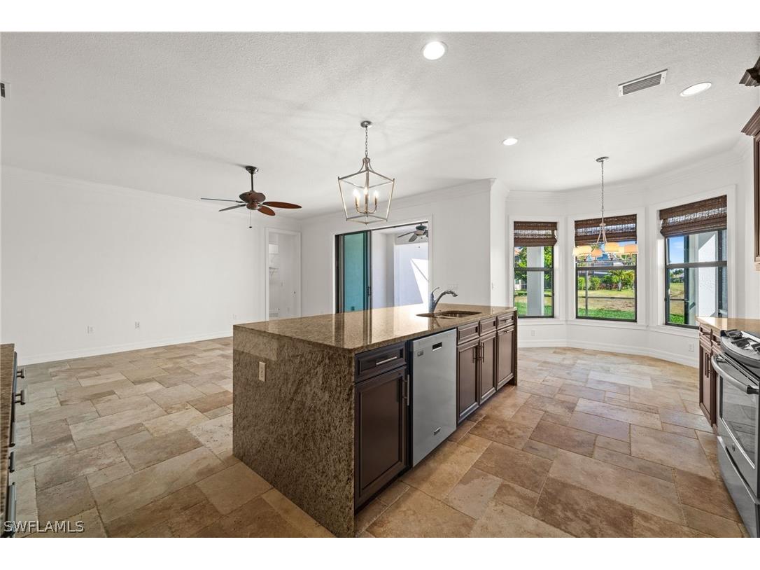 3312 Pacific Drive Naples FL 34119 226009043 image11