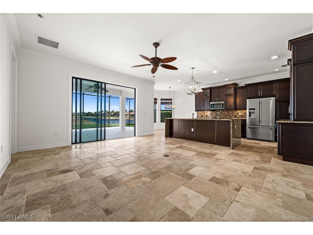 3312 Pacific Drive Naples FL 34119 226009043 image8