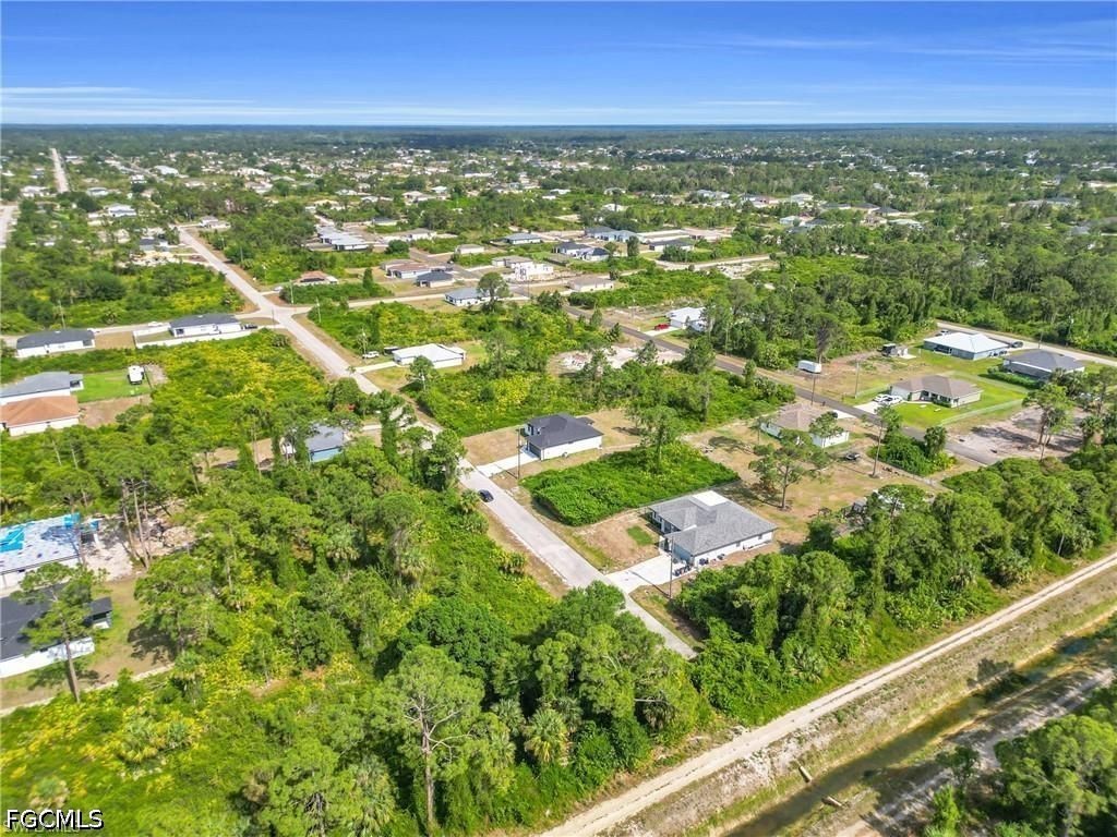3313 66th Street W Lehigh Acres FL 33971 2026020040 image20
