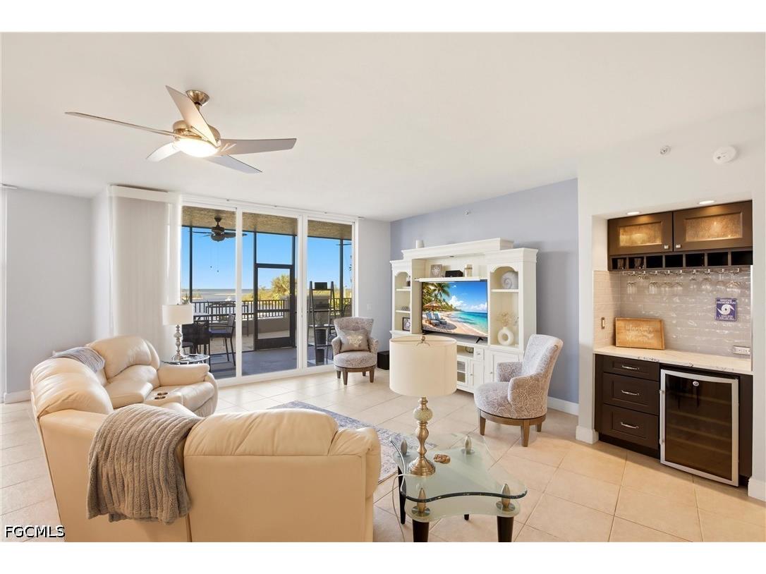 3313 Sunset Key Circle #105 Punta Gorda FL 33955 2026017356 image4
