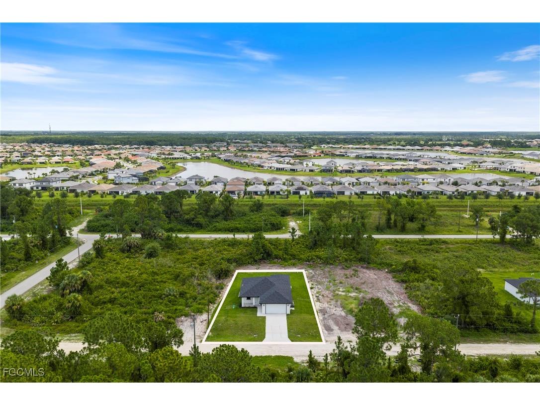 3314 74th Street W Lehigh Acres FL 33971 2025002900 image2