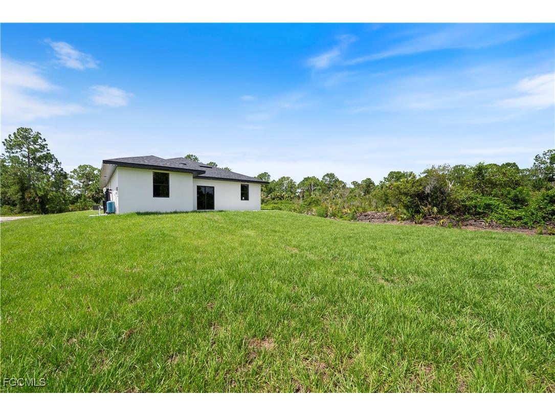 3314 74th Street W Lehigh Acres FL 33971 2025002900 image23