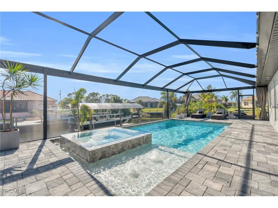 3314 NW 18th Street Cape Coral FL 33993 2025007332 image1