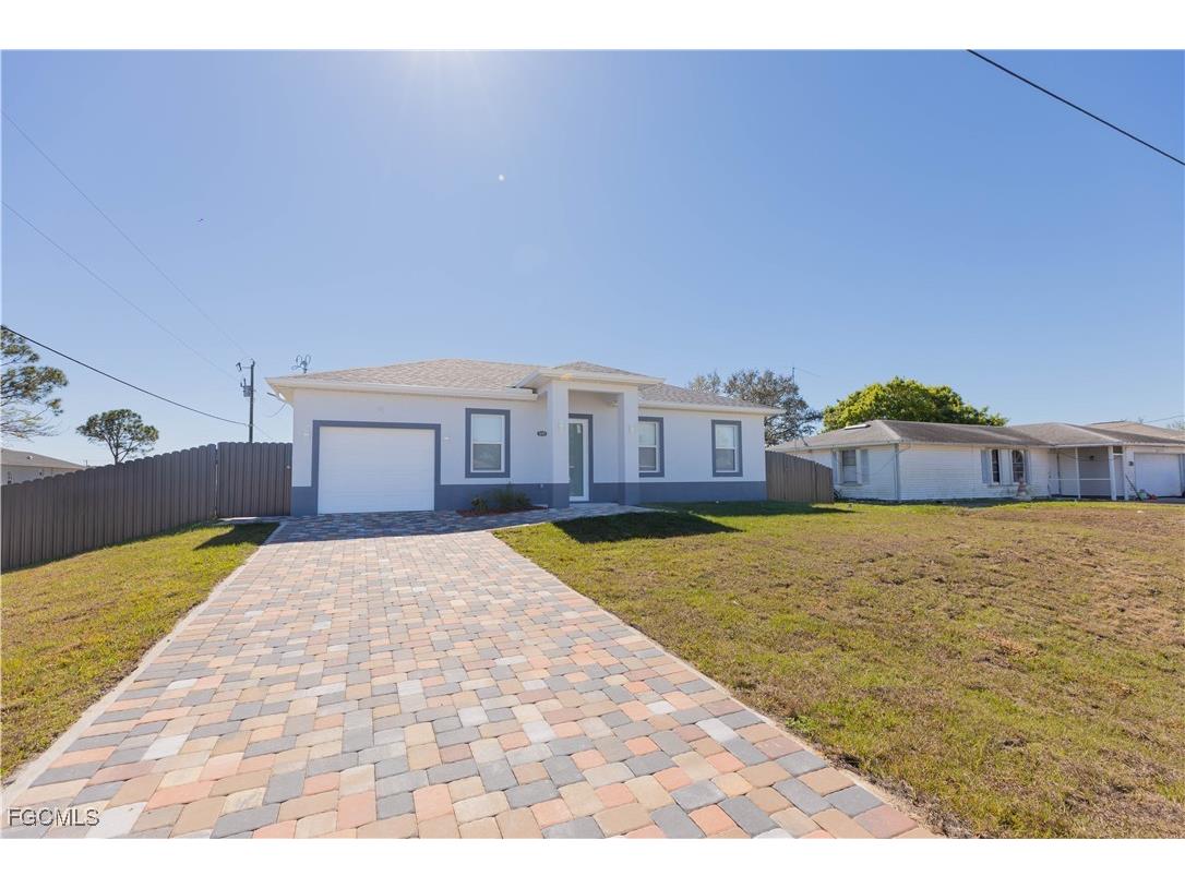 3315 12th Street W Lehigh Acres FL 33971 2026005288 image1