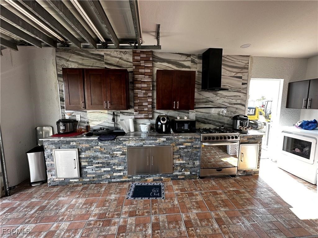 3315 37th Street SW Lehigh Acres FL 33976 2026005233 image14