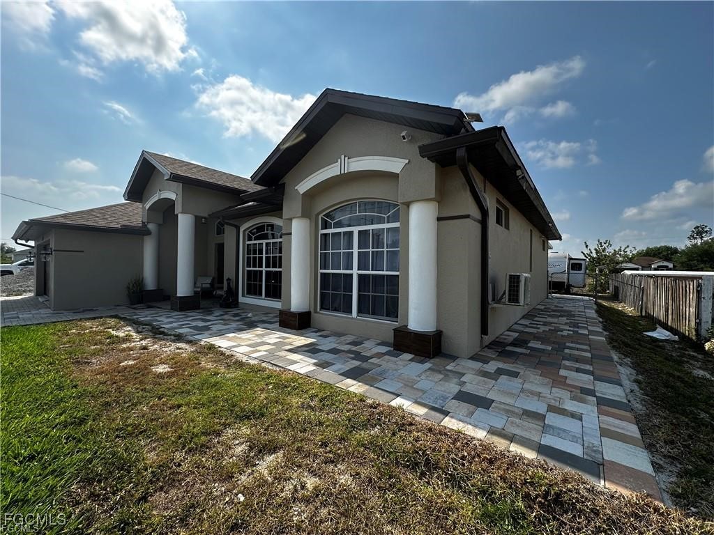 3315 37th Street SW Lehigh Acres FL 33976 2026005233 image2