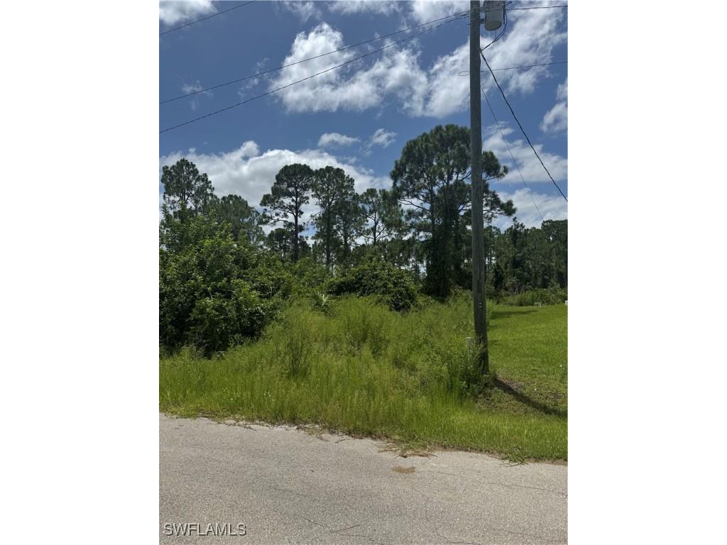 3315 70th Street W Lehigh Acres FL 33971 225064780 image1