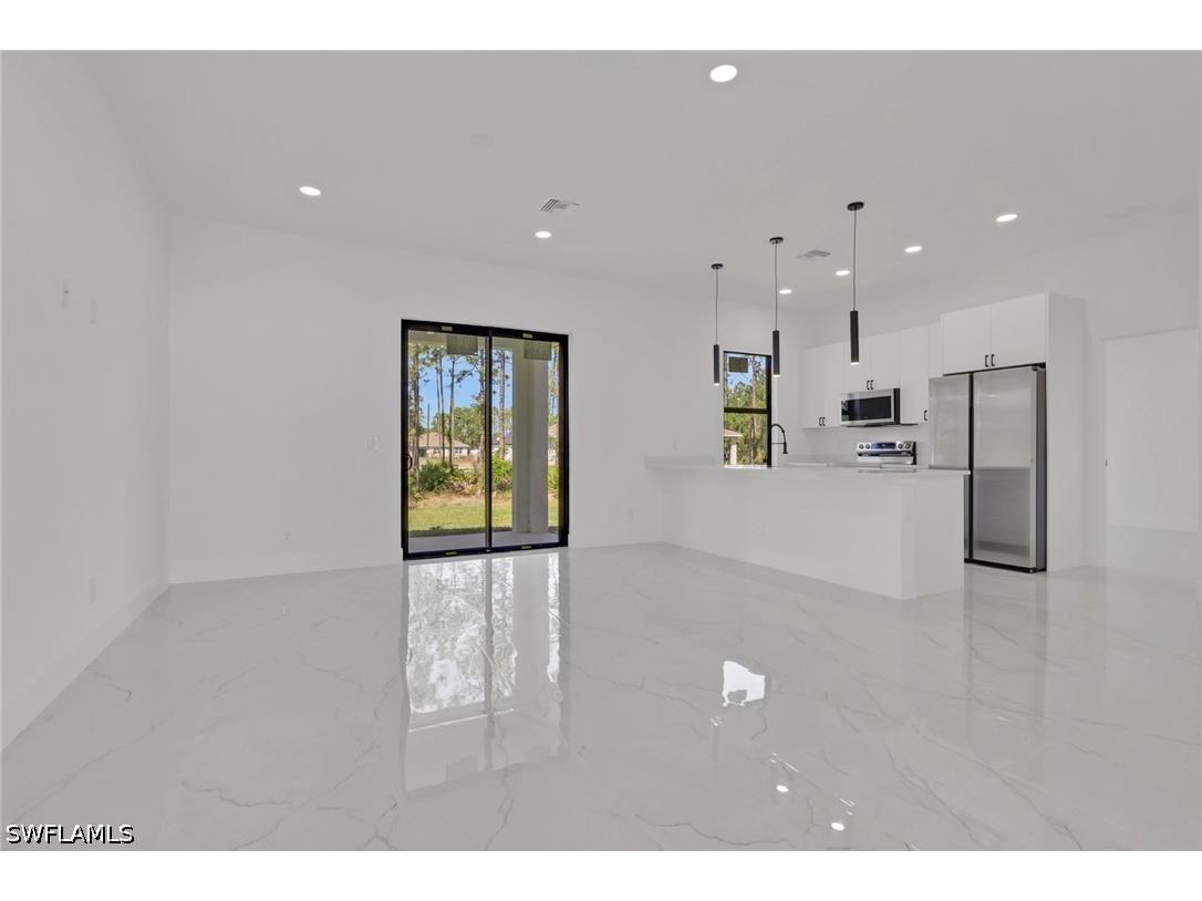 3315 Sunshine Boulevard N Lehigh Acres FL 33971 226022991 image8