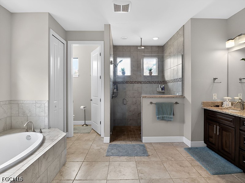 3315 Surfside Boulevard Cape Coral FL 33914 2026021189 image16