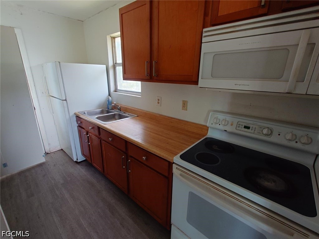 3316 Armstrong Court Fort Myers FL 33916 2026026209 image11