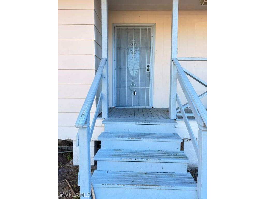 3316 Armstrong Court Fort Myers FL 33916 226006425 image7
