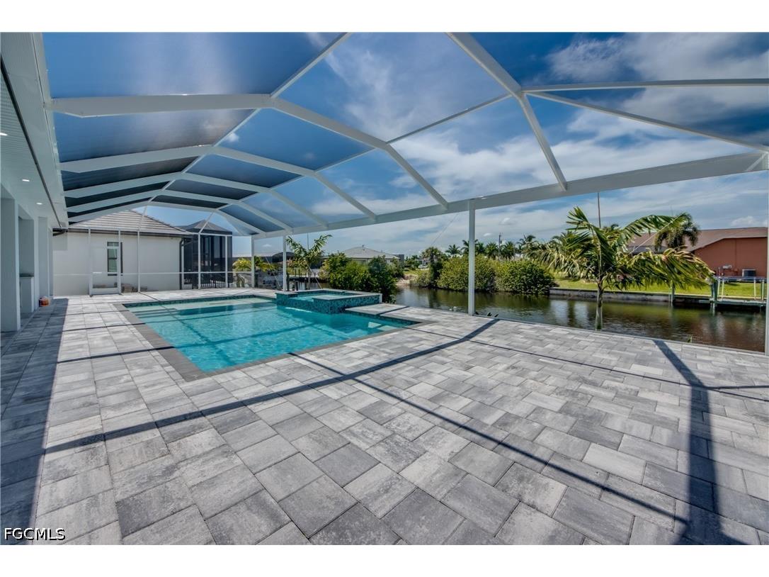 3316 NW 6th Street Cape Coral FL 33993 2026025888 image5