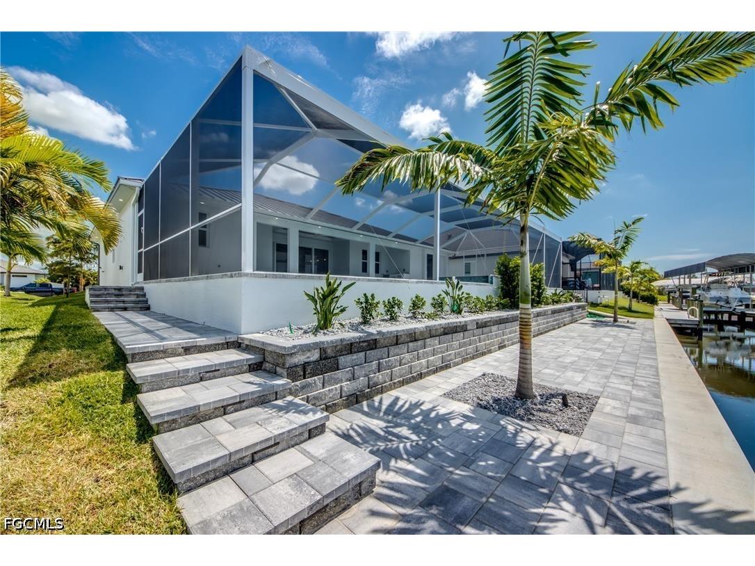 3316 NW 6th Street Cape Coral FL 33993 2026025888 image8