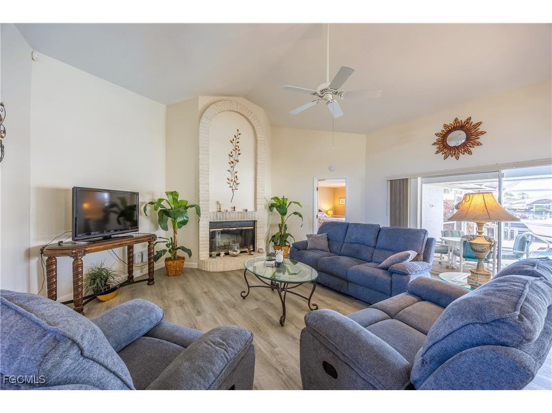 3316 SE 19th Place Cape Coral FL 33904 2025025214 image3