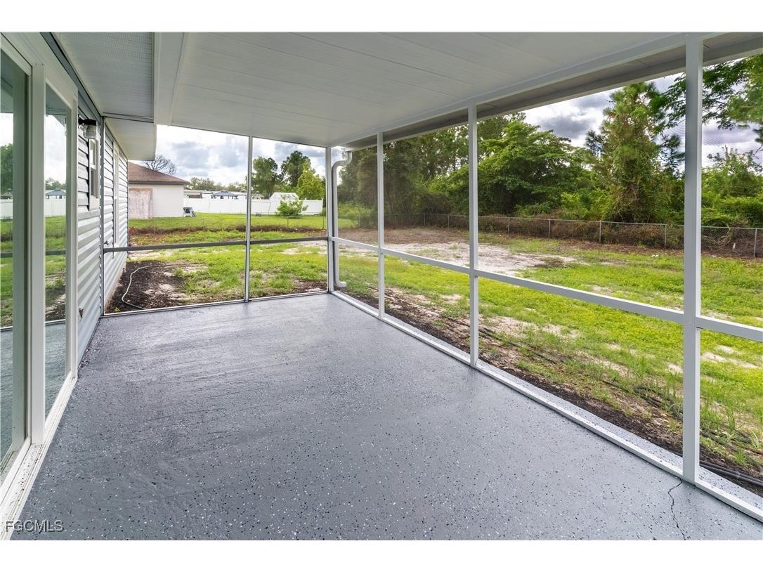 3317 17th Street SW Lehigh Acres FL 33976 2025008235 image3