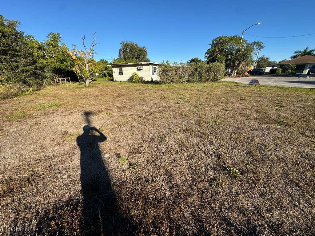 3317 Handy Court Fort Myers FL 33916 2026003388 image1