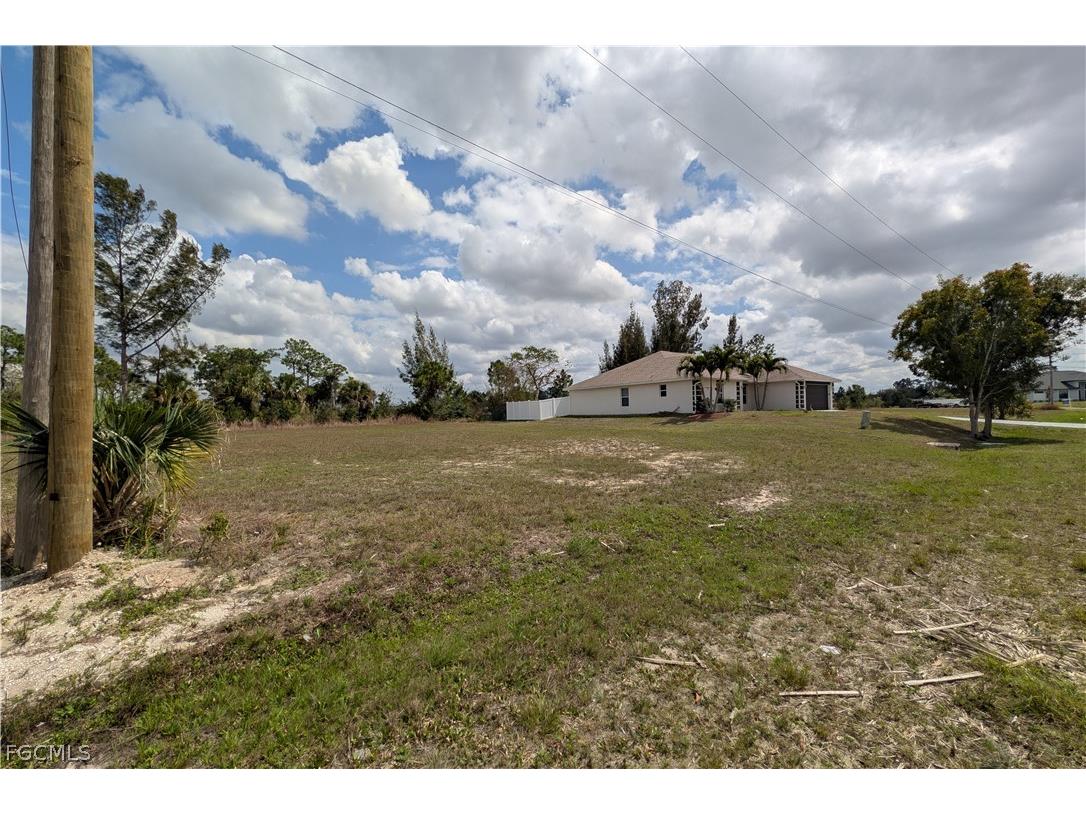 3317 NE 15th Place Cape Coral FL 33909 2026012714 image4