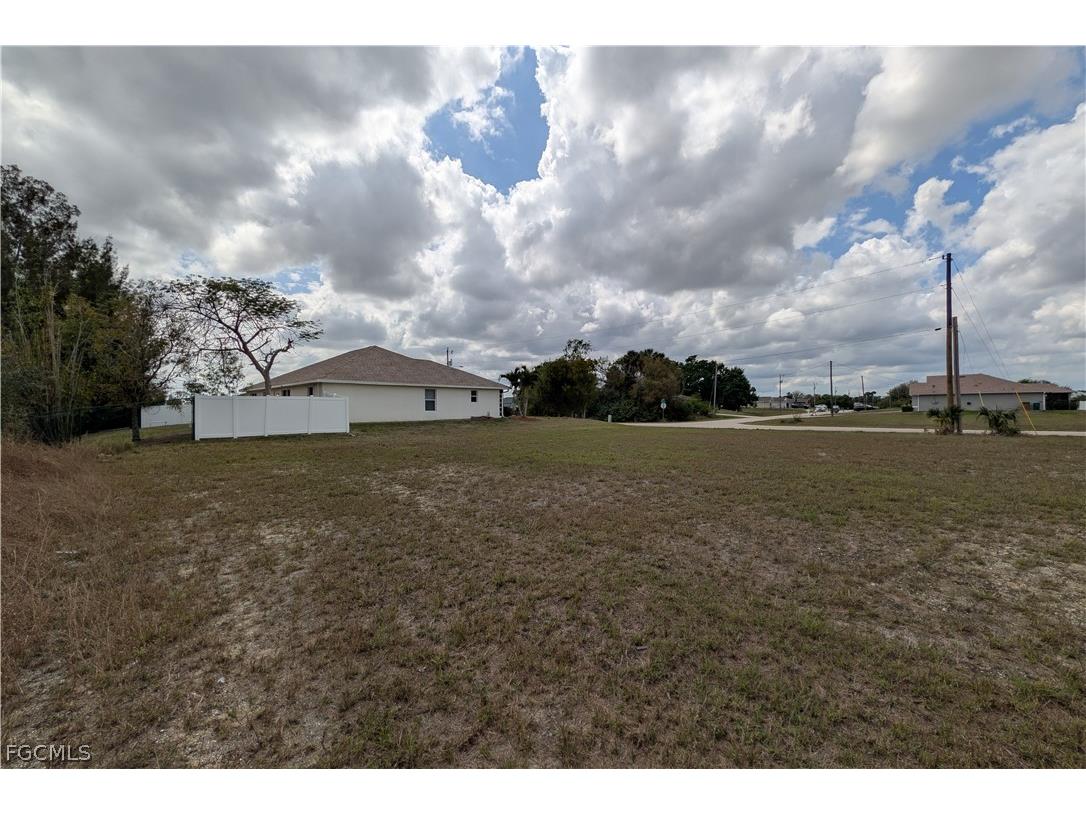 3317 NE 15th Place Cape Coral FL 33909 2026012714 image6