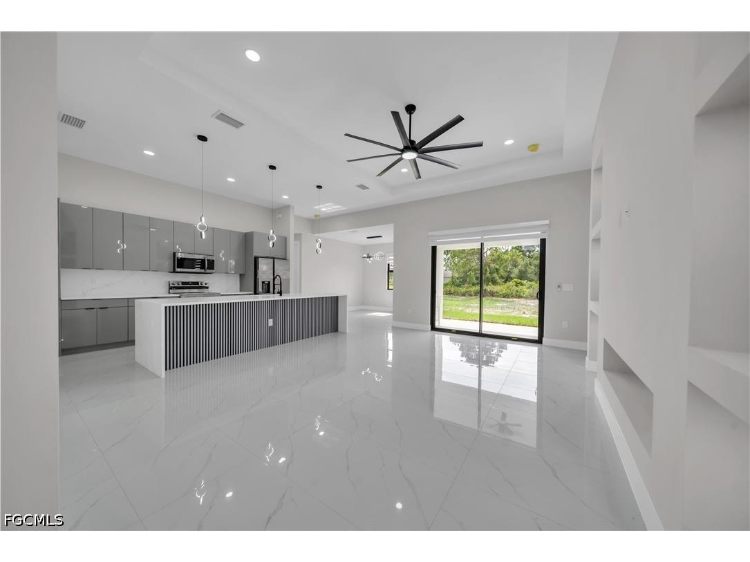 3318 29th Street SW Lehigh Acres FL 33976 2026030834 image4